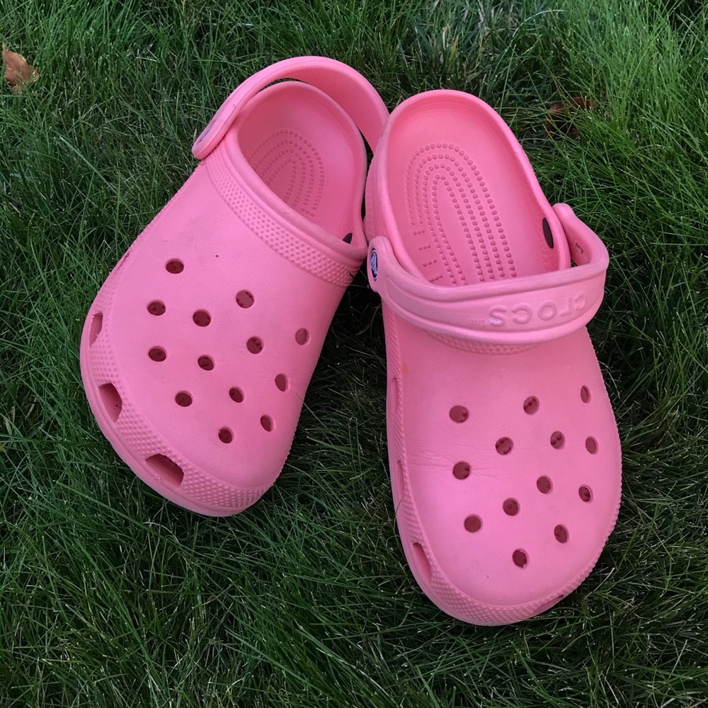 Peach Pink Crocs